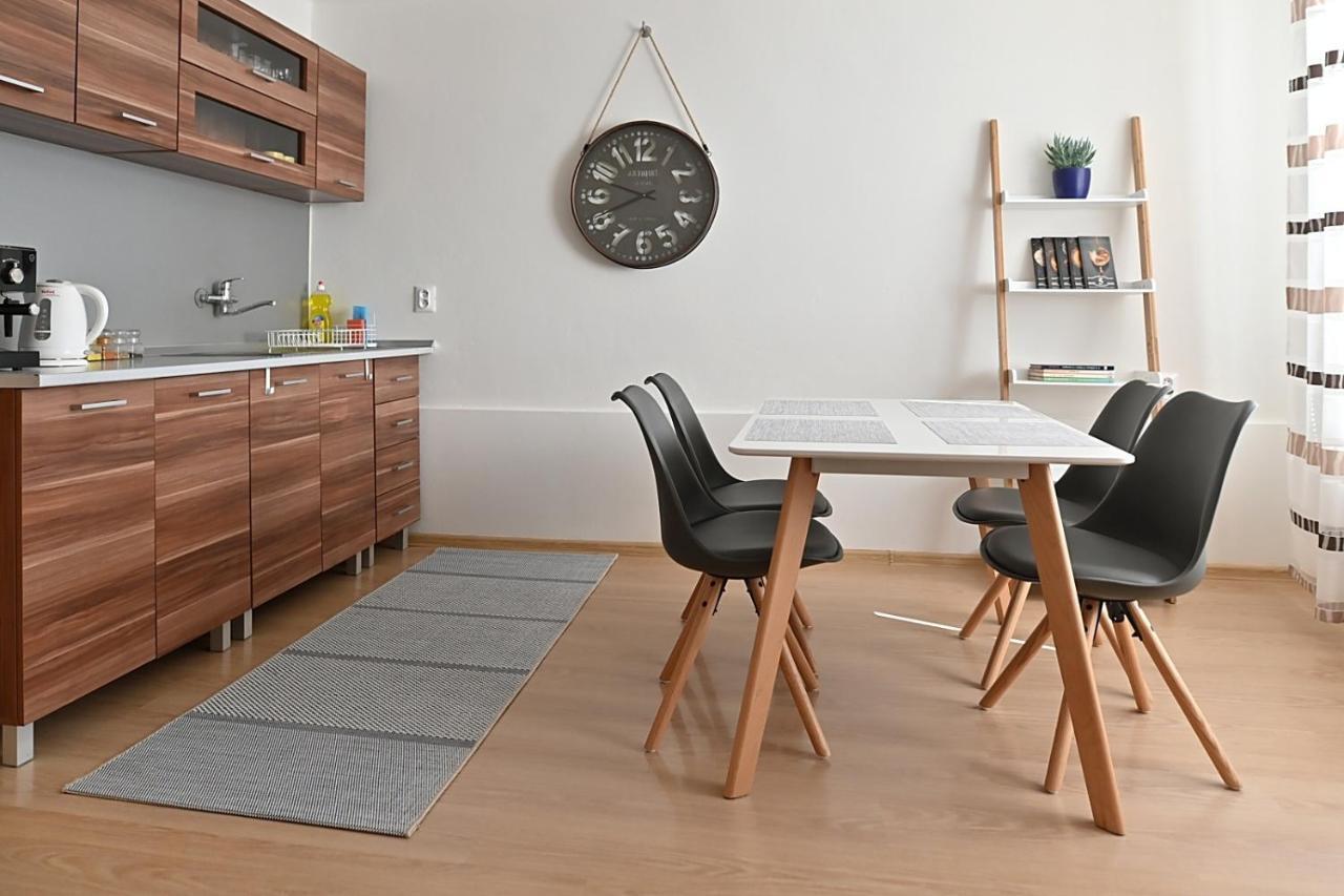 Apartman 5Five Prešov Buitenkant foto